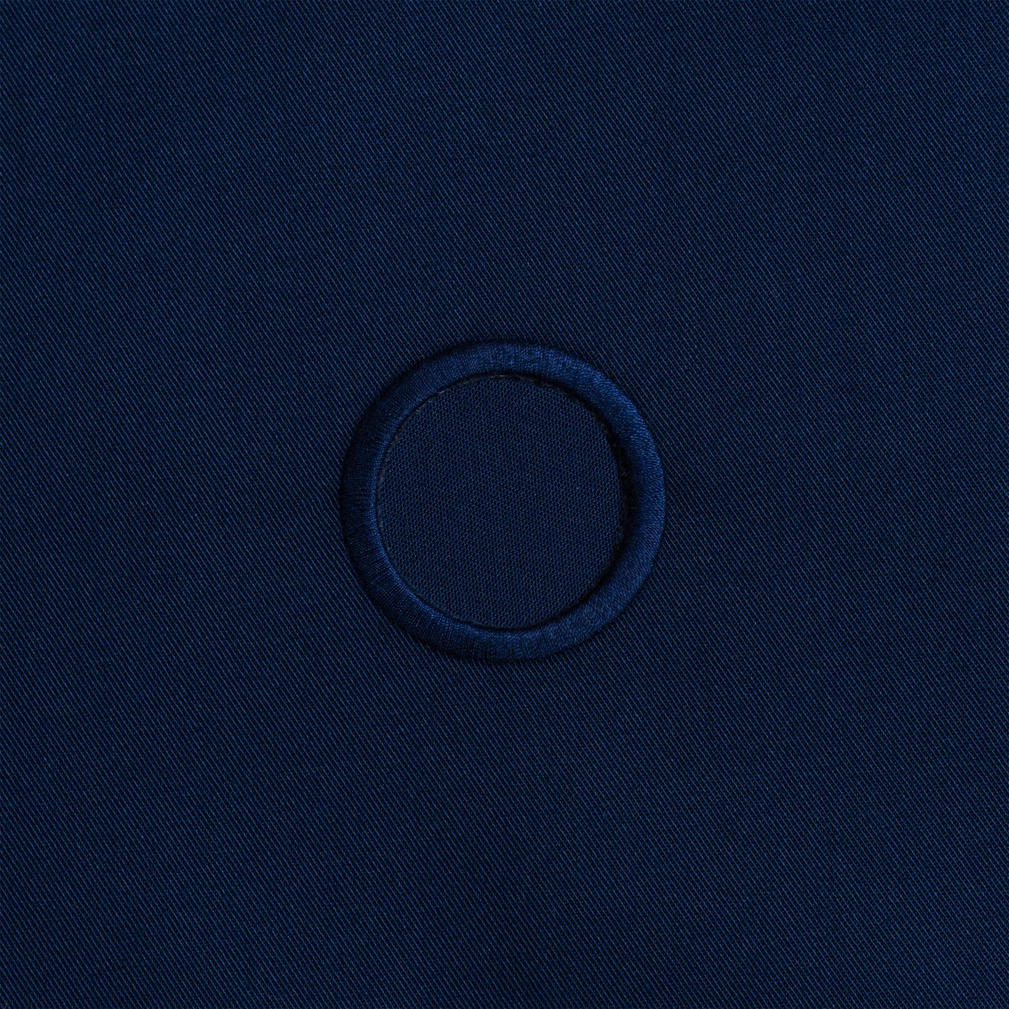 Serviettes pour bouteilles de restauration · Polycoton bleu marine, 42 cm, trou d'angle, cercle cousu · Paquet de 10